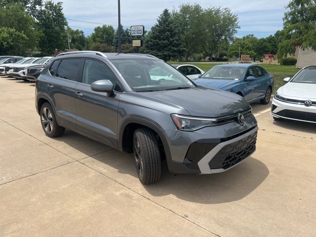 2026 Volkswagen Taos SE