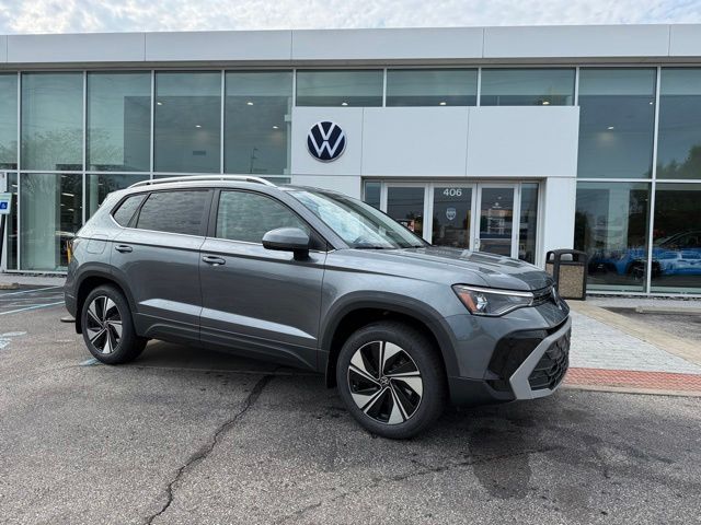 2026 Volkswagen Taos SE