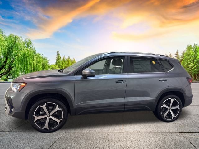 2026 Volkswagen Taos SEL