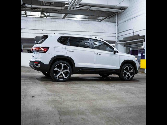 2026 Volkswagen Taos SEL