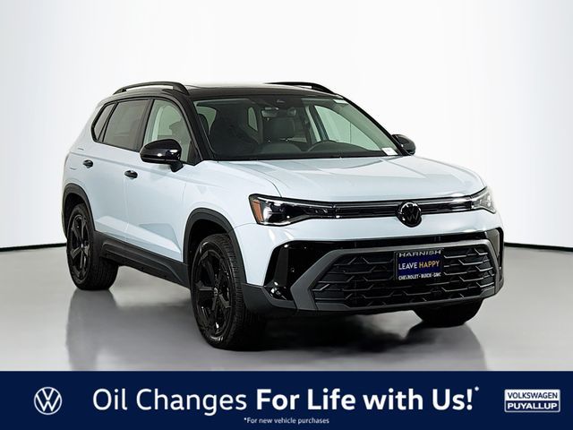 2026 Volkswagen Taos SE Black