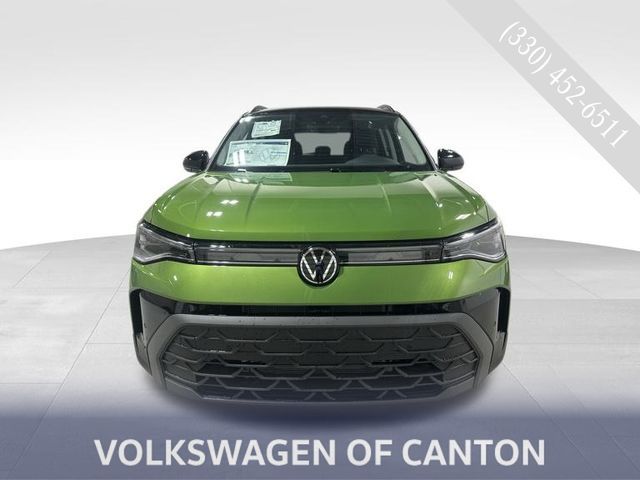 2026 Volkswagen Taos SE Black