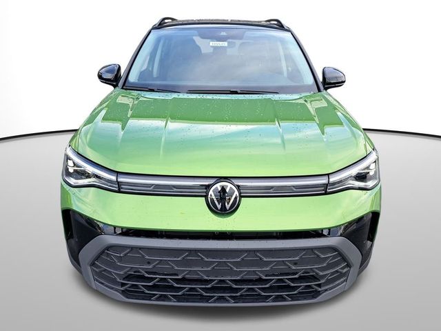 2026 Volkswagen Taos SE Black