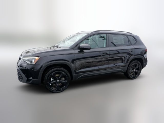 2026 Volkswagen Taos SE Black