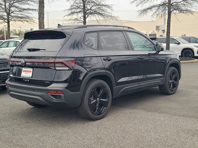 2026 Volkswagen Taos SE Black