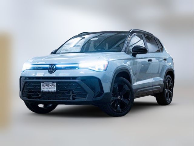 2026 Volkswagen Taos SE Black