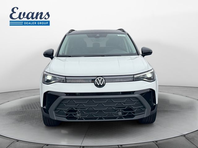 2026 Volkswagen Taos SE Black