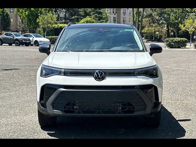 2026 Volkswagen Taos SE Black