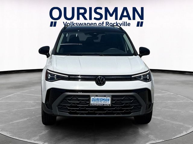 2026 Volkswagen Taos SE Black