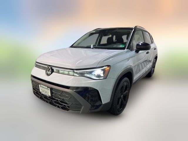 2026 Volkswagen Taos SE Black