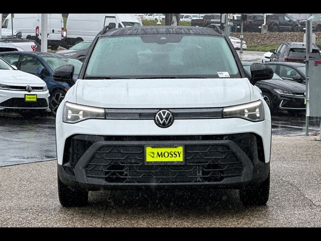 2026 Volkswagen Taos SE Black