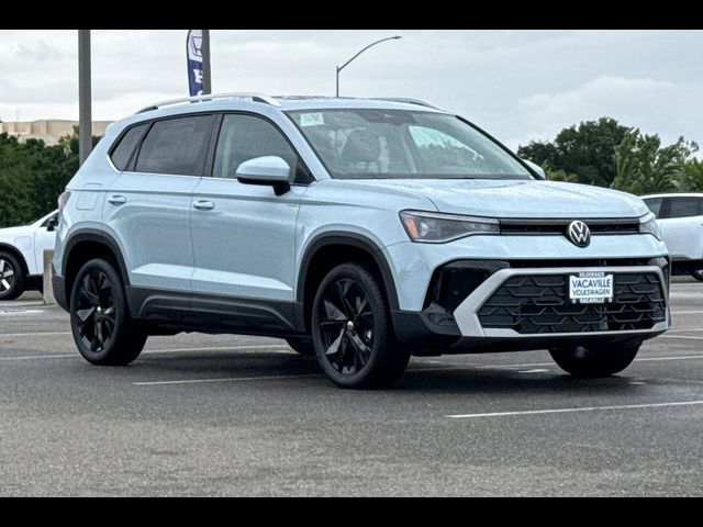 2026 Volkswagen Taos SE