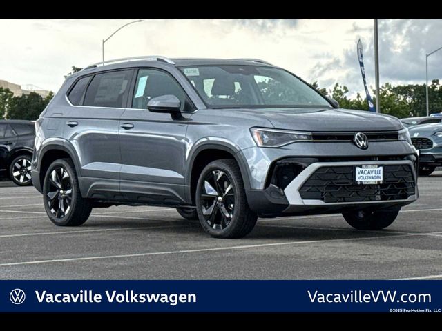 2026 Volkswagen Taos SE