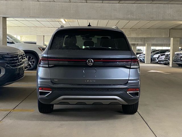 2026 Volkswagen Taos SE