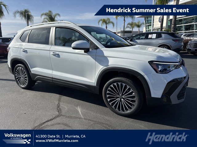 2026 Volkswagen Taos SE