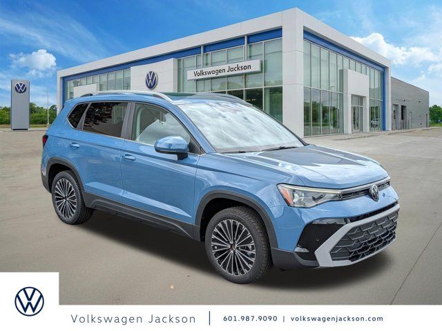 2026 Volkswagen Taos SE