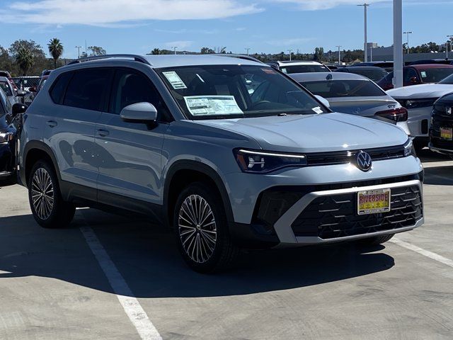 2026 Volkswagen Taos SE
