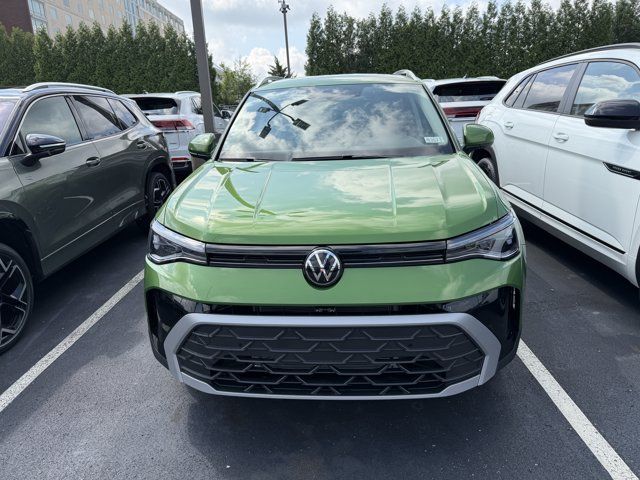 2026 Volkswagen Taos SE