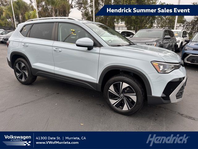 2026 Volkswagen Taos SE