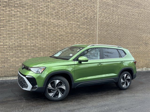 2026 Volkswagen Taos SE
