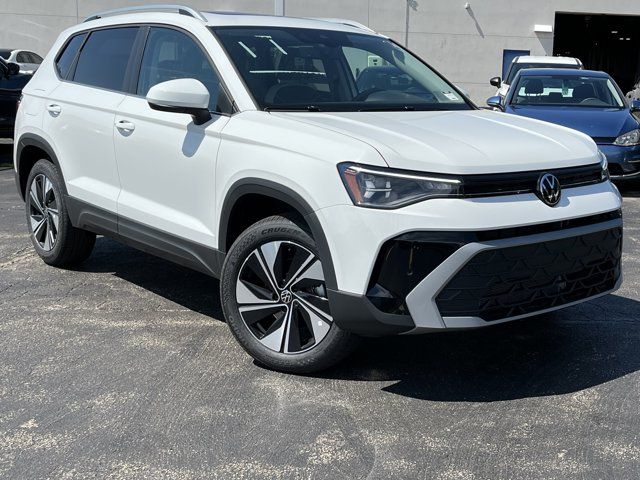 2026 Volkswagen Taos SE