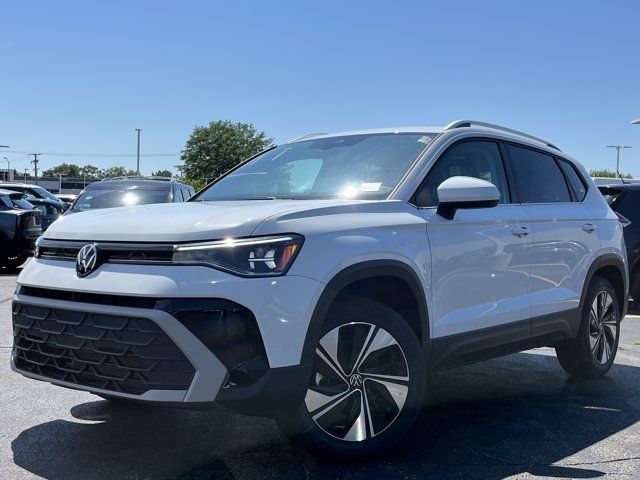 2026 Volkswagen Taos SE