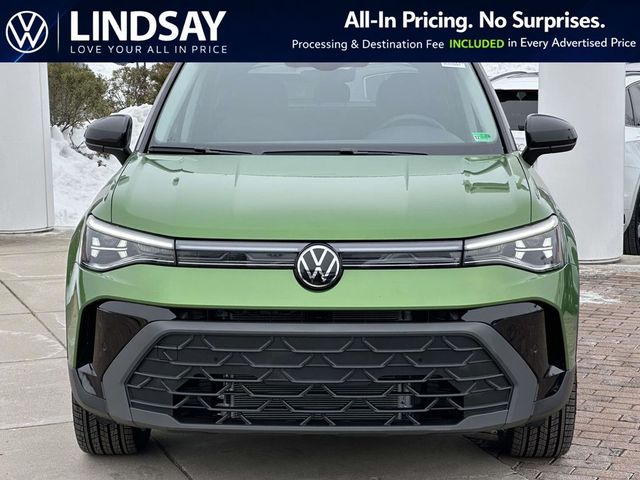 2026 Volkswagen Taos SE Black