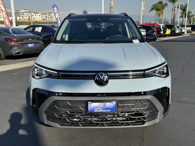 2026 Volkswagen Taos SE Black