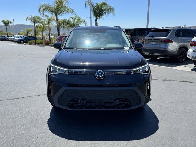 2026 Volkswagen Taos SE Black
