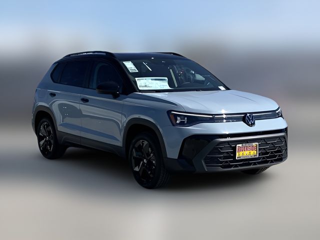 2026 Volkswagen Taos SE Black