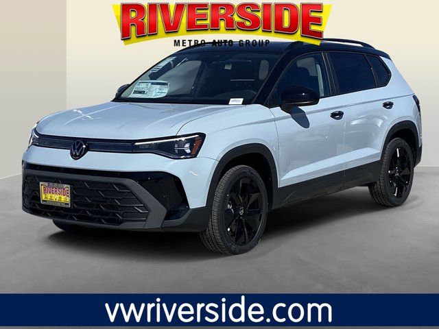 2026 Volkswagen Taos SE Black