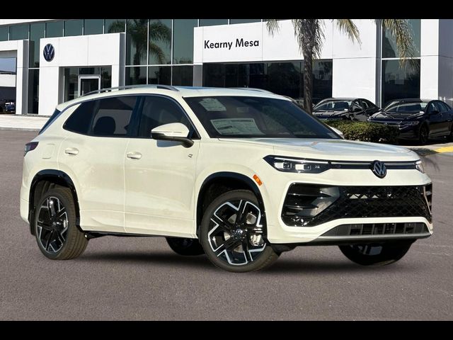 2026 Volkswagen Tiguan SEL R-Line Turbo