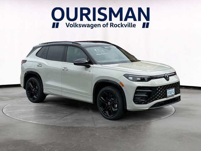 2026 Volkswagen Tiguan SE R-Line Black