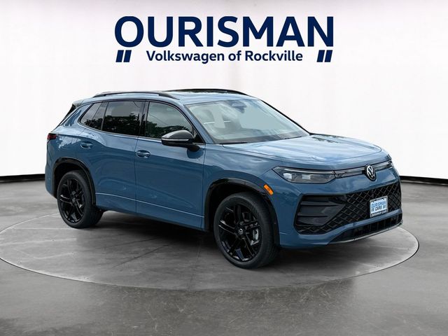 2026 Volkswagen Tiguan SE R-Line Black