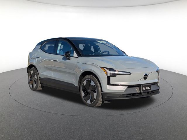 2026 Volvo EX30 Plus