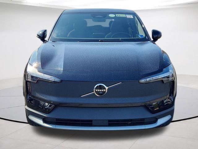 2026 Volvo EX30 Cross Country Ultra