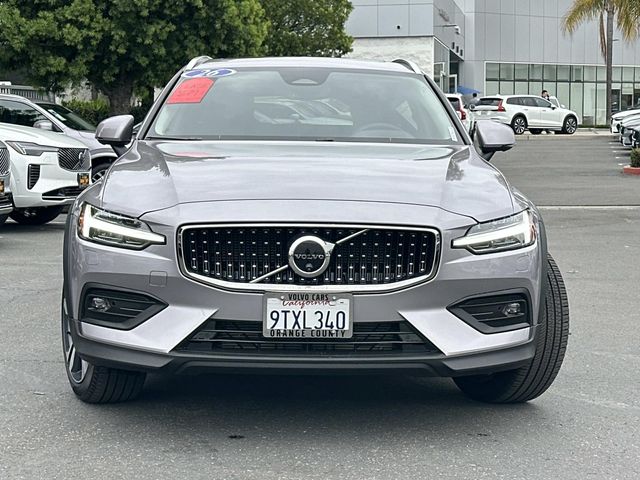2026 Volvo V60 Cross Country Plus