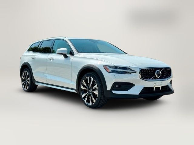2026 Volvo V60 Cross Country Ultra