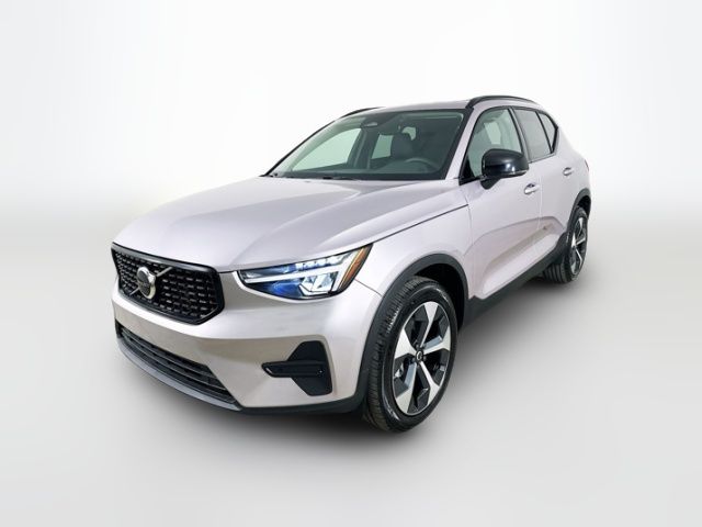 2026 Volvo XC40 Core