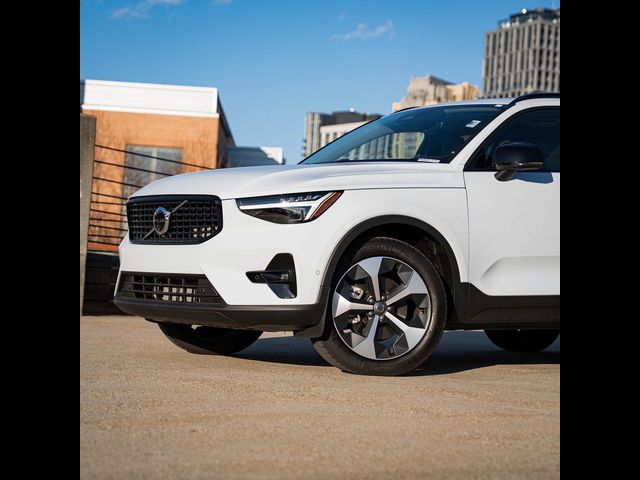 2026 Volvo XC40 Plus