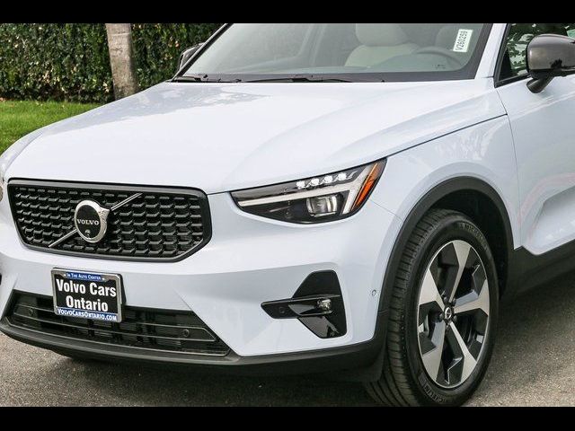 2026 Volvo XC40 Plus