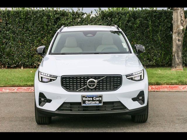 2026 Volvo XC40 Plus
