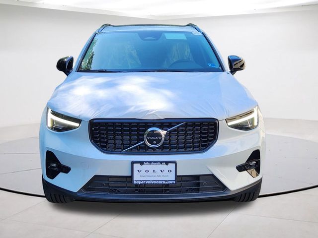 2026 Volvo XC40 Plus