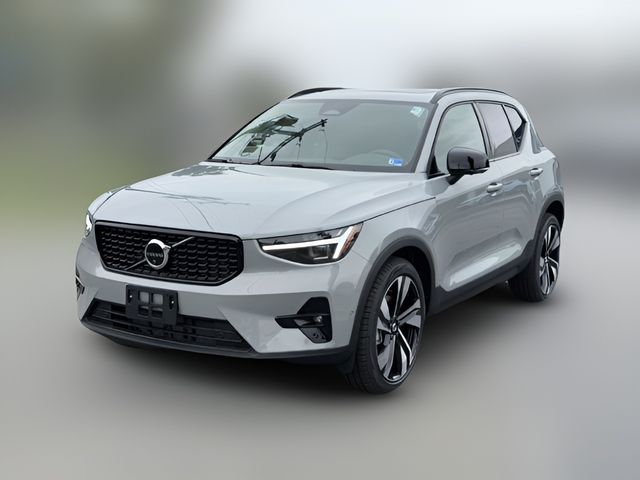 2026 Volvo XC40 Plus