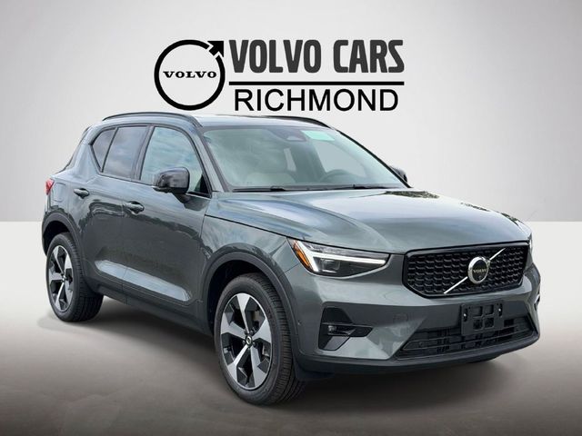 2026 Volvo XC40 Plus