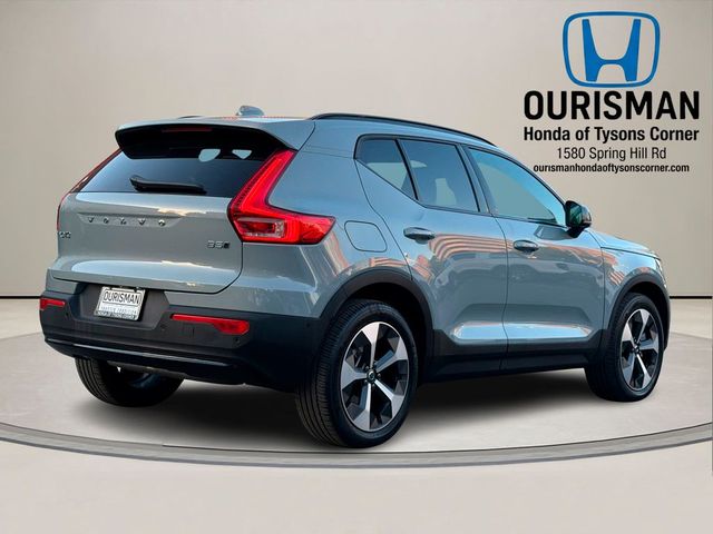 2026 Volvo XC40 Plus