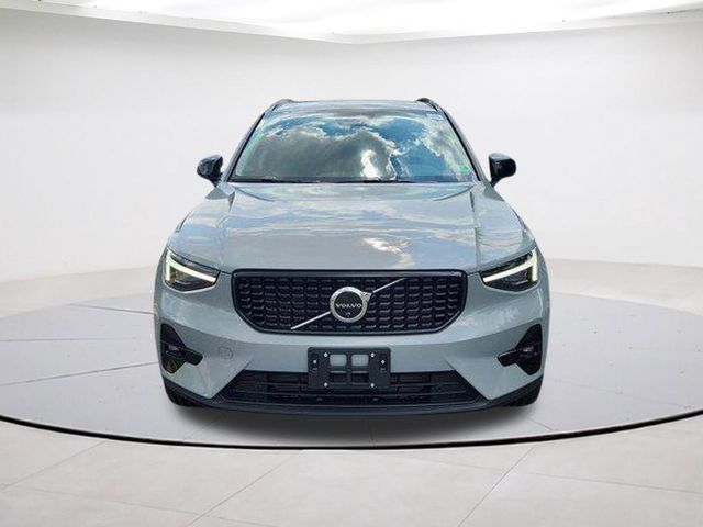2026 Volvo XC40 Plus
