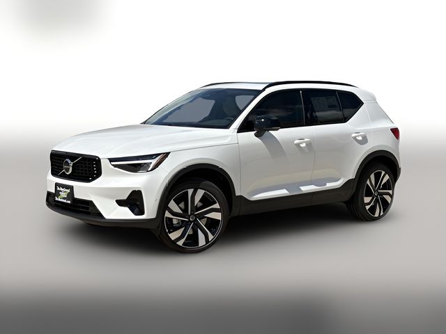 2026 Volvo XC40 Plus