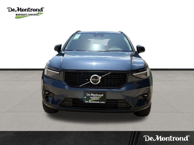 2026 Volvo XC40 Plus