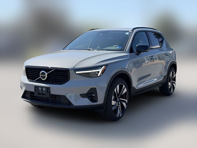 2026 Volvo XC40 Plus